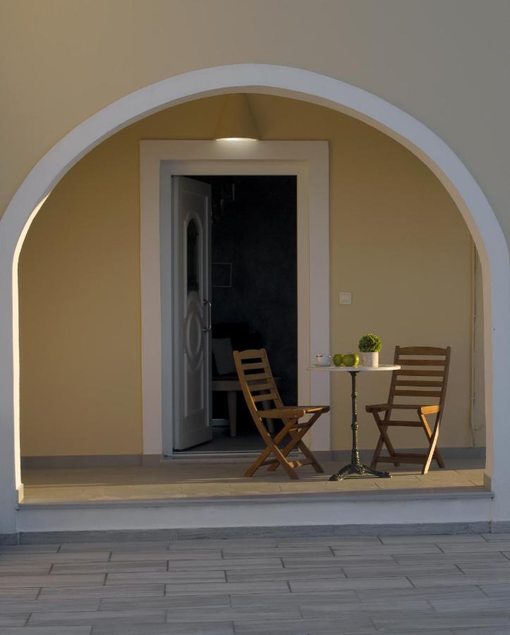 Pithos Modern Apartments Vothon Bagian luar foto
