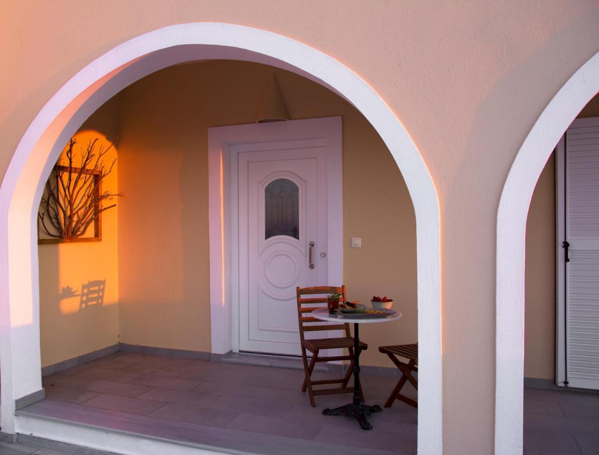 Pithos Modern Apartments Vothon Bagian luar foto